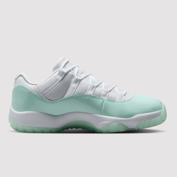 Air Jordan 11 Low "Igloo" (W) (AH7860-103) Erscheinungsdatum