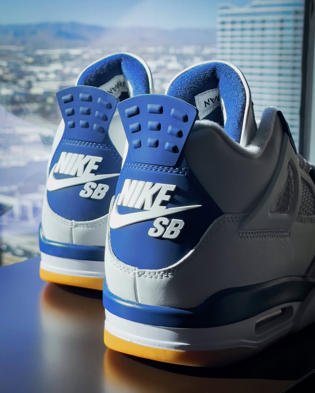 Nike SB x Air Jordan 4 "Navy Blue"