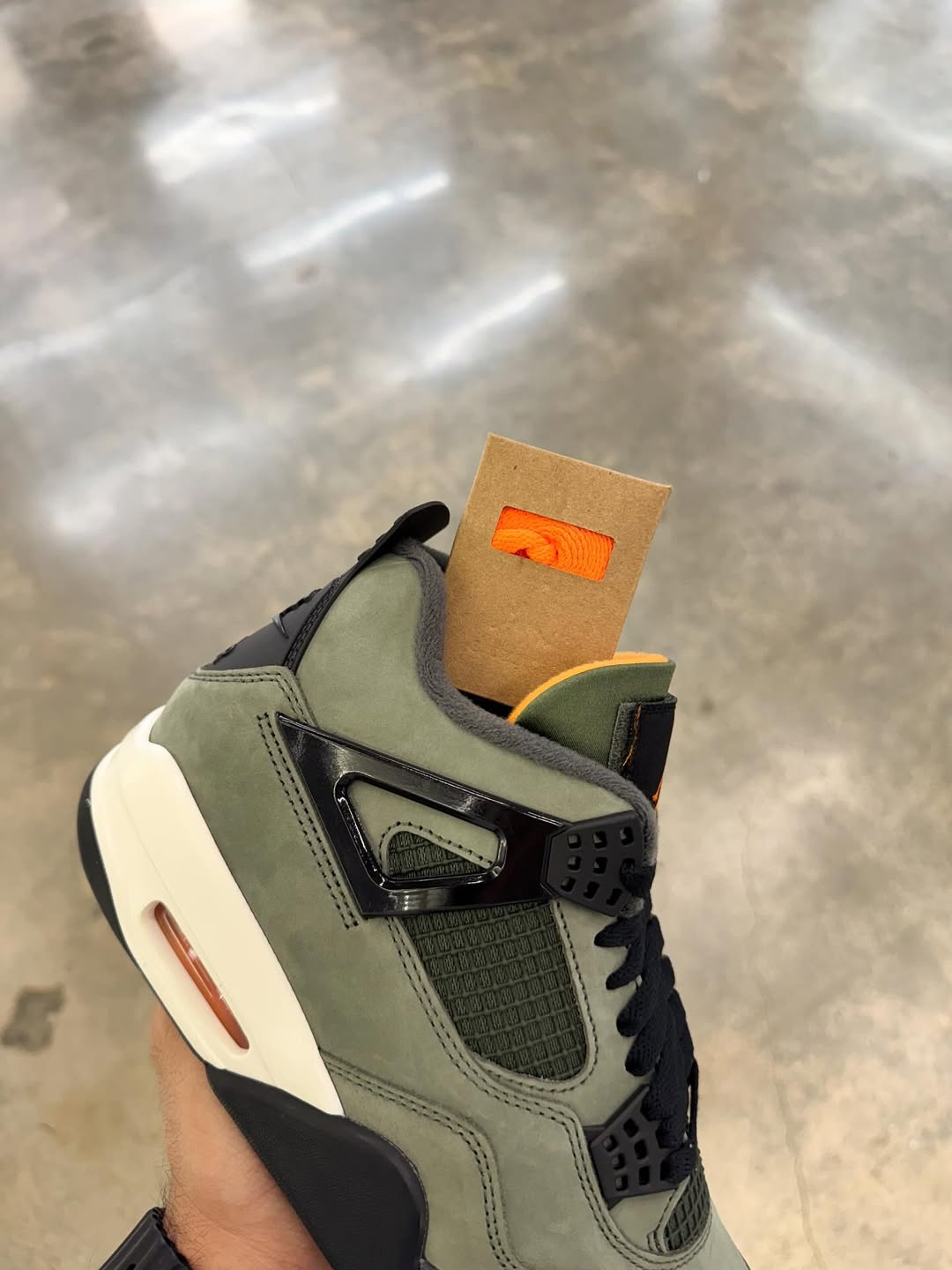 靴 UNDEFEATED x Nike Air Jordan 4 28cm Undefeated x Air Jordan 4 