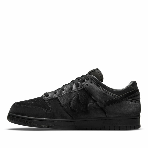 Nike dunks low all black online