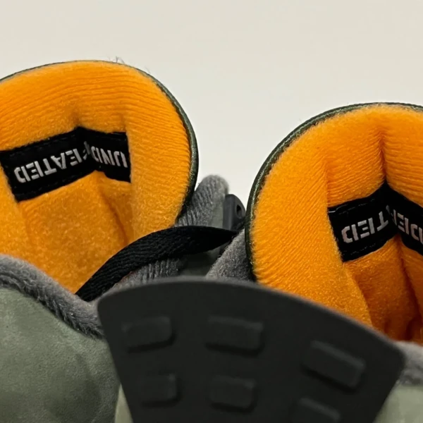 Undefeated x Air Jordan 4 "Jumpman" (F&F) (IB1854-200) Erscheinungsdatum