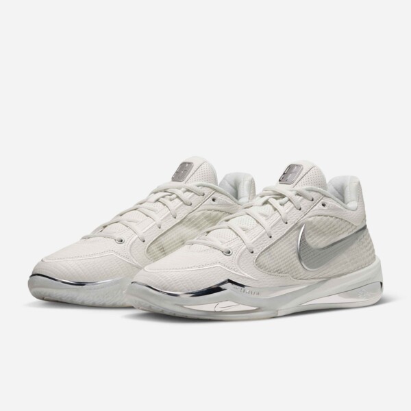 Nike Sabrina 4 "White Label" (IO2853-100) Erscheinungsdatum