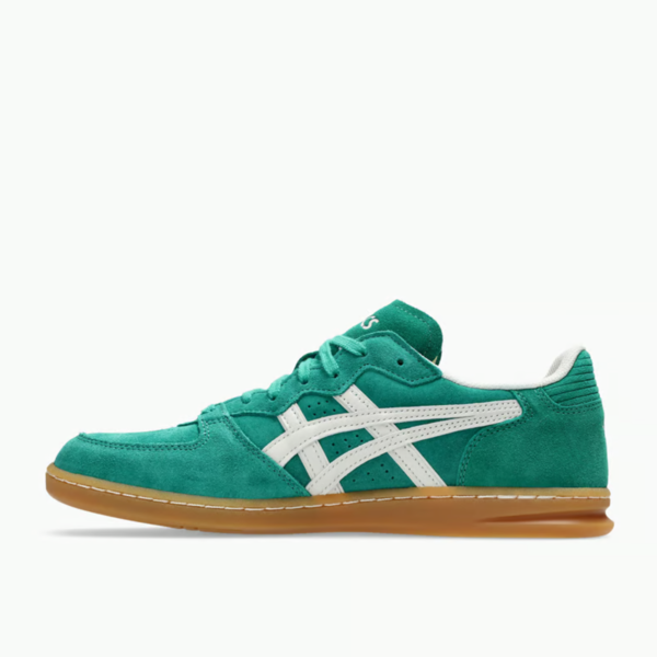HAY x Asics Skyhand OG "Green" (1203A563-250) Release Date HAY x Asics Skyhand OG "Green" (1203A563-250) Release Date