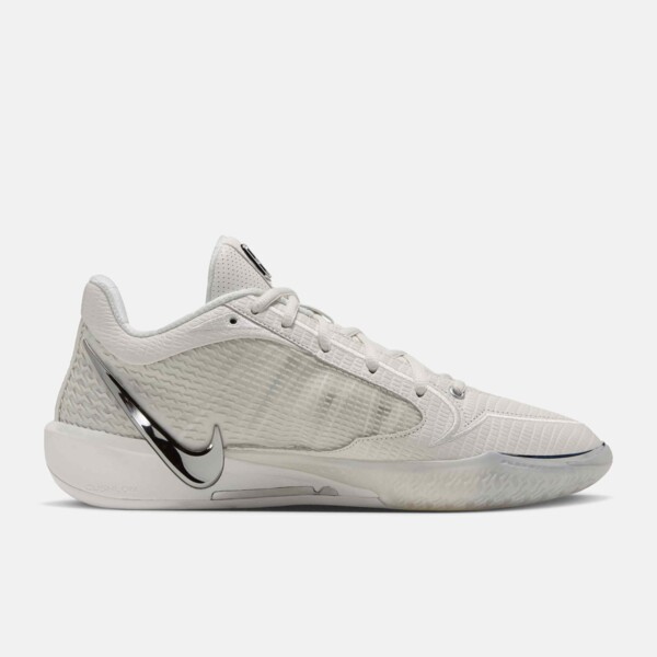 Nike Sabrina 4 "White Label" (IO2853-100) Erscheinungsdatum