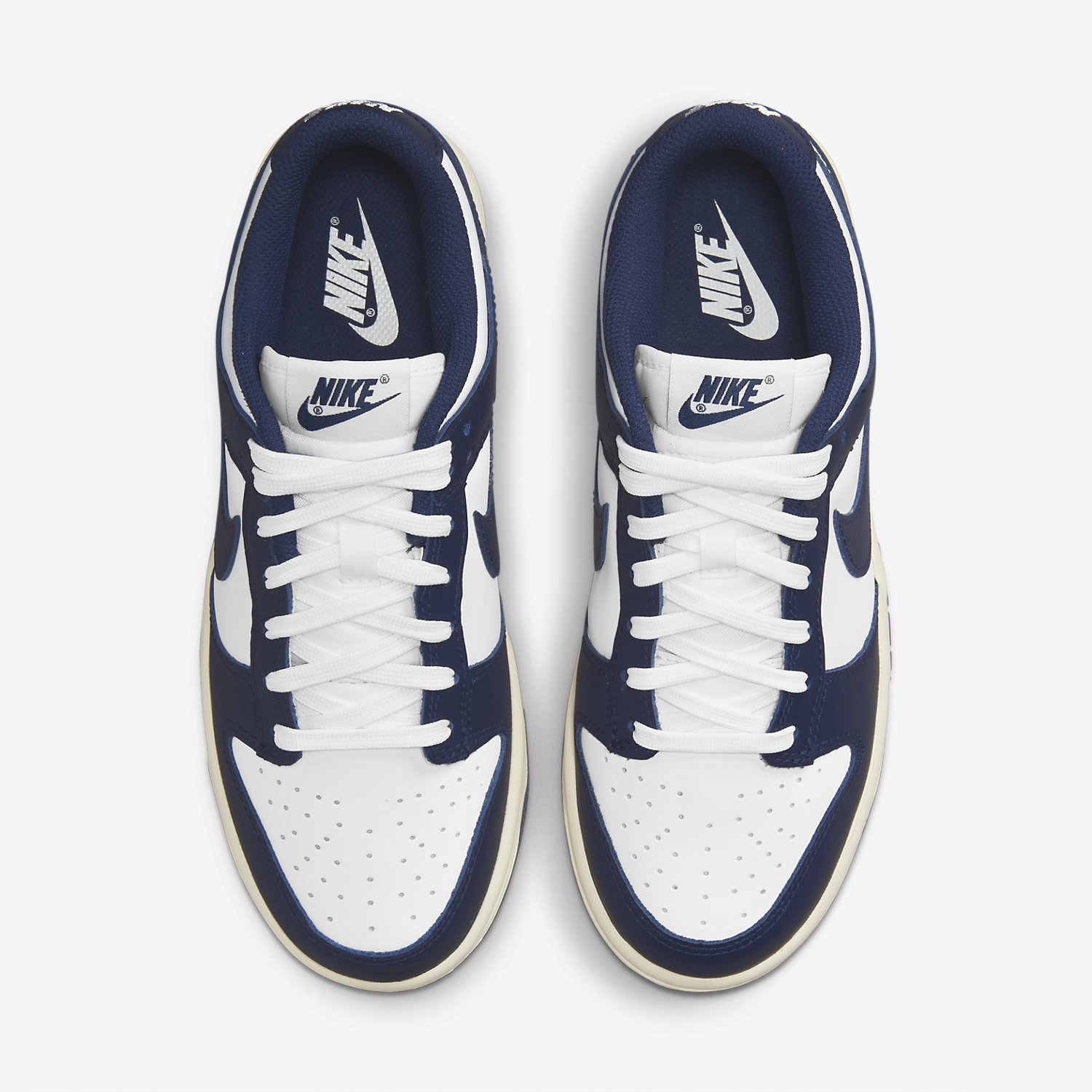 Nike Dunk Low "Vintage Navy" Official Images 5 Nike Dunk Low "Vintage Navy" Official Images 5