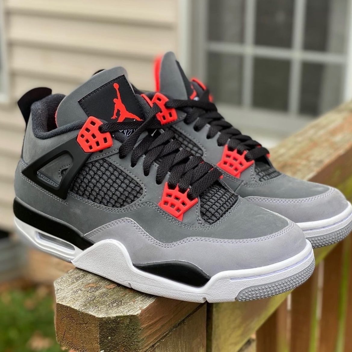 Nike Air Jordan 4 "Infrared" In-Hand Look 4 Nike Air Jordan 4 "Infrared" In-Hand Look 4