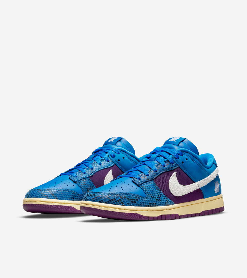 UNDEFEATED x Nike Dunk Low 