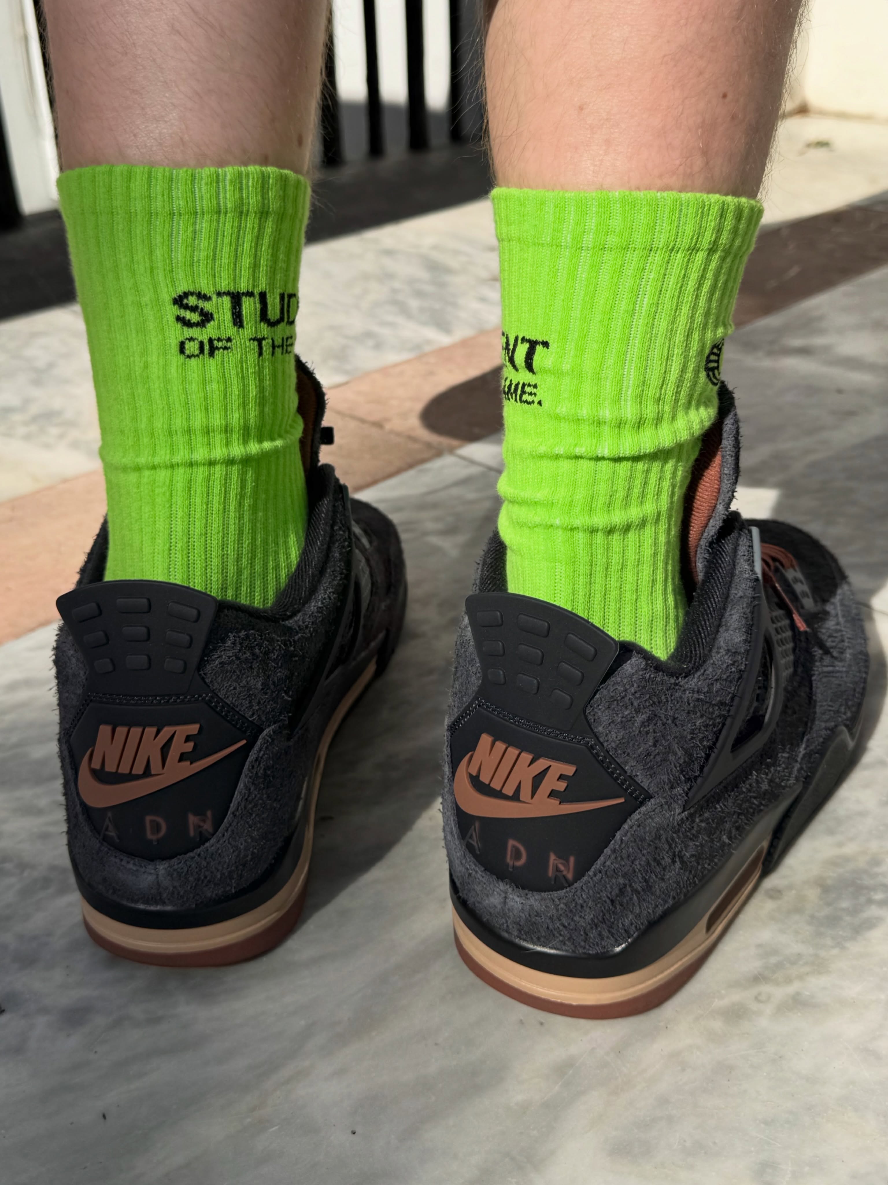 Air Jordan 4 London