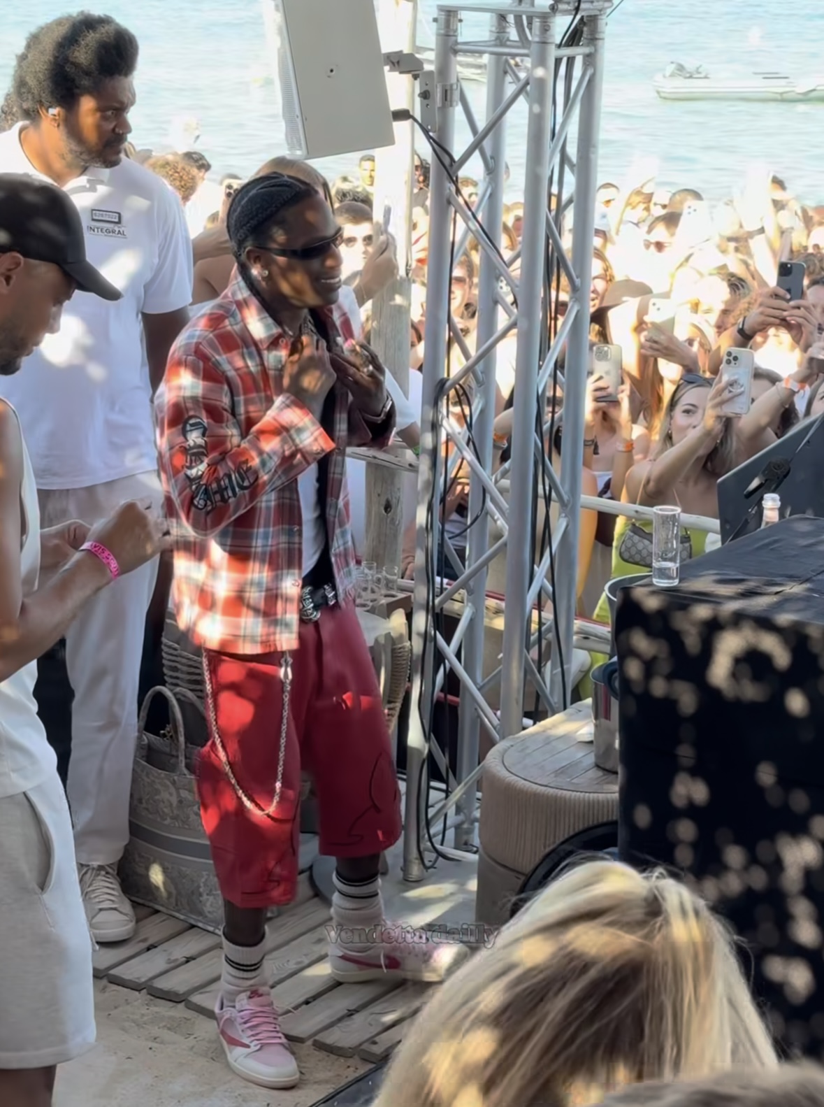 Travis Scott x Air Jordan 1 Low "Shy Pink" Travis Scott wearing the Air Jordan 1 Low OG “Shy Pink” at the beach