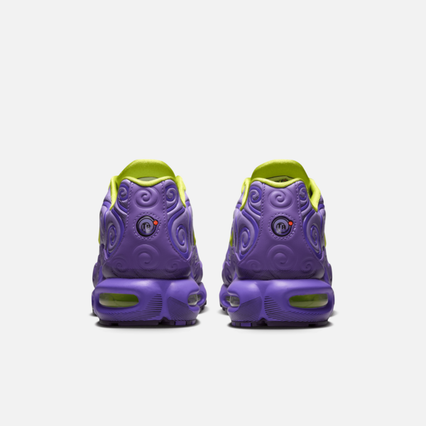 One Piece x Nike Air Max Plus "Gomu Gomu" (IR0968-500) Release Date One Piece x Nike Air Max Plus "Gomu Gomu" (IR0968-500) Release Date
