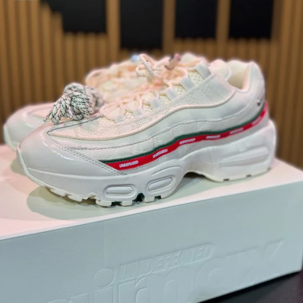Undefeated x Nike Air Max 95 "White" (IB4453-001) Release Date