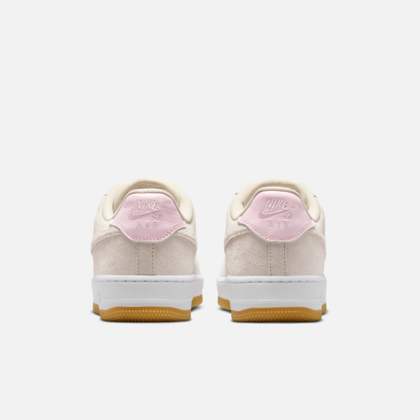 Nike SB x Air Force 1 Low "Light Orewood" (HM8517-100) Erscheinungsdatum