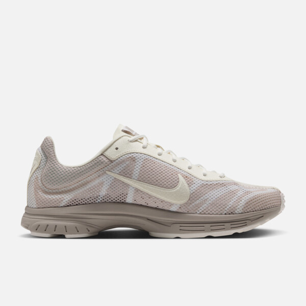 Nike Zoom Streak 3 "Cream Sail" (IQ8020-200) Release Date