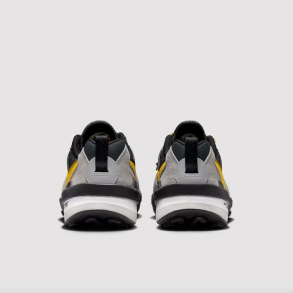 sacai x Nike Zegamadome "Silver Yellow" (HQ8618-002) Release Date