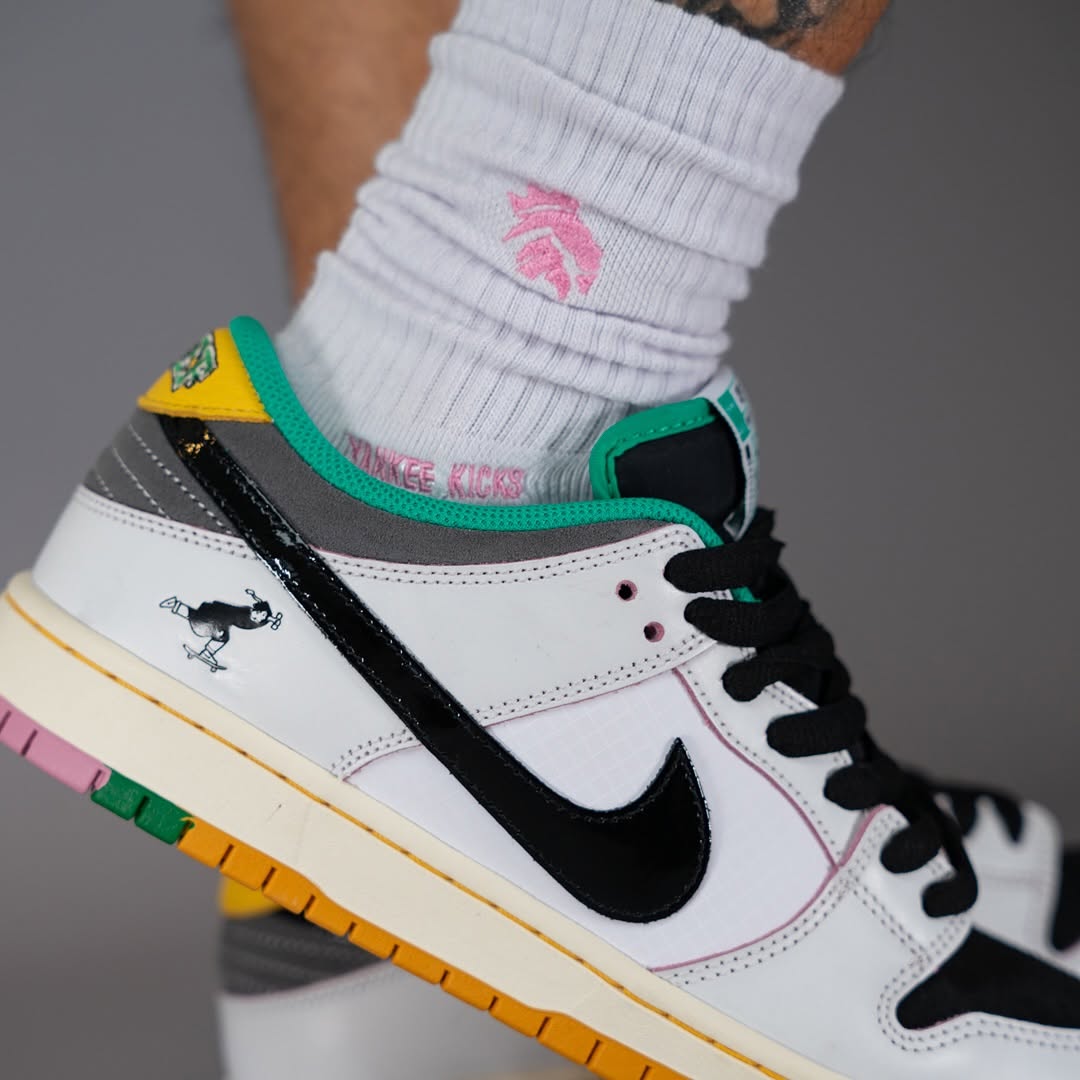 CSEF x Nike SB Dunk Low CSEF x Nike SB Dunk Low