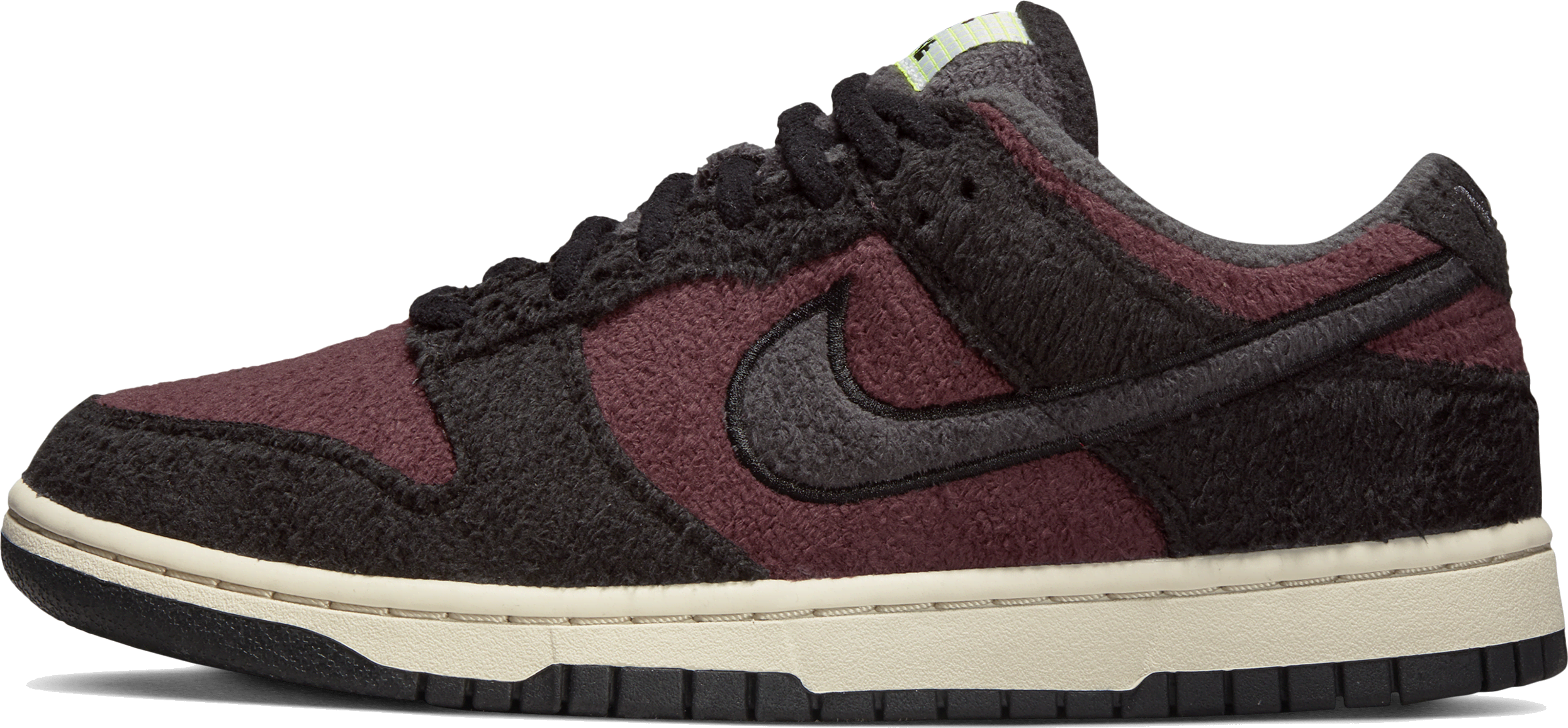 Nike Dunk Low SE Fleece Pack "Burgundy Crush" (W) Nike Dunk Low SE Fleece Pack "Burgundy Crush" (W)