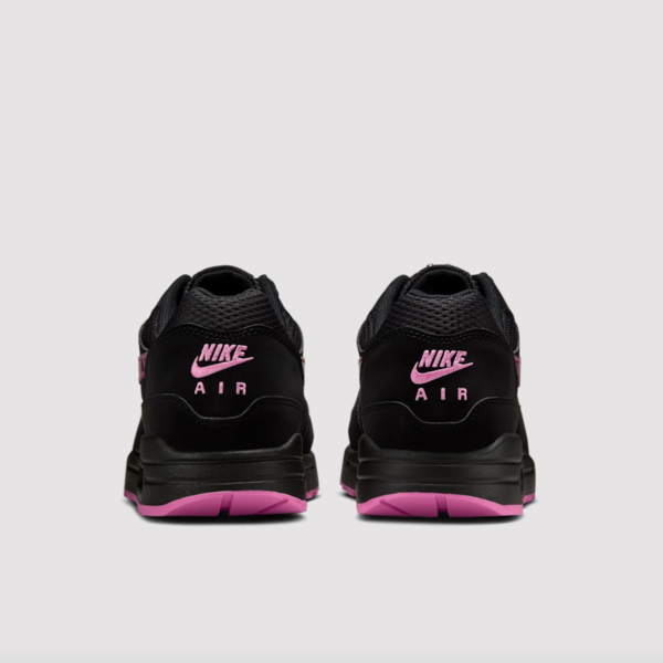 Nike Air Max 1 Valentine’s Day Pack "Black" (HV2302-001) Release Date Nike Air Max 1 Valentine’s Day Pack "Black" (HV2302-001) Release Date