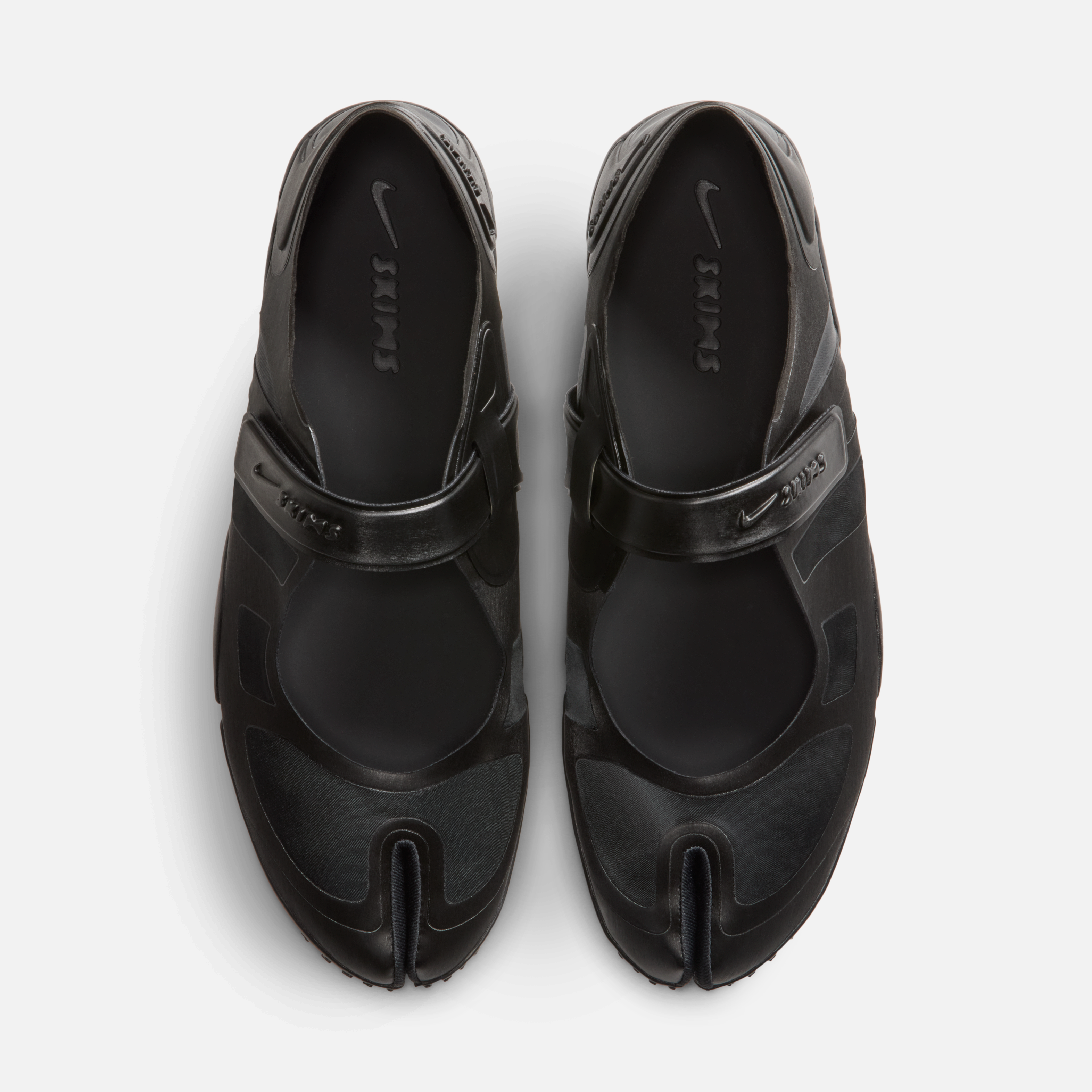 NikeSKIMS Rift Satin "Black" (W)