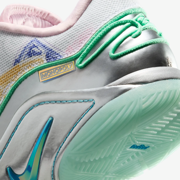Monopoly x Nike LeBron 22 "Currency" (FZ1099-100) Erscheinungsdatum