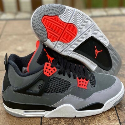 Nike Air Jordan 4 "Infrared" In-Hand Eindruck Nike Air Jordan 4 "Infrared" In-Hand Eindruck