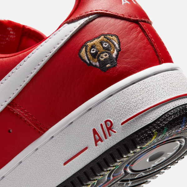 Victor Victor x Nike Air Force 1 Low “University Red” (IV3238-600) Erscheinungsdatum Victor Victor x Nike Air Force 1 Low “University Red” (IV3238-600) Erscheinungsdatum