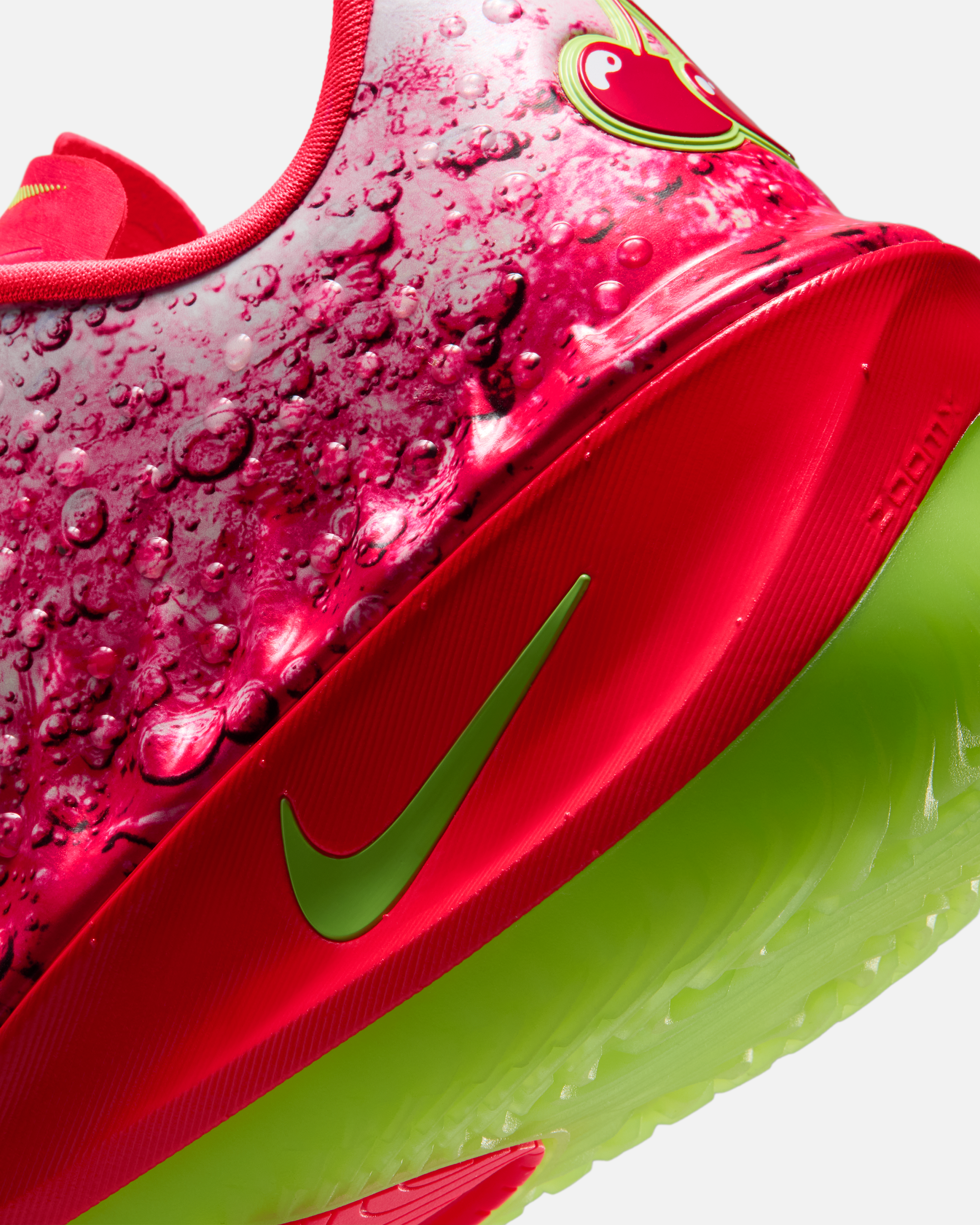 Paige Bueckers Nike GT Cut 4 Shirley Buckets