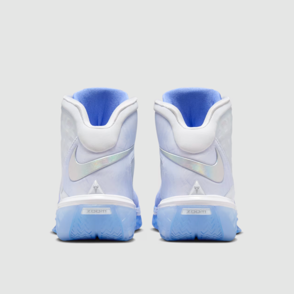 Nike Kobe 3 Protro "Christmas" (IQ5338-400) Release Date