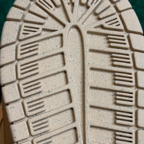 Nike SB Dunk Low "Som Tum" (TBA) Release Date