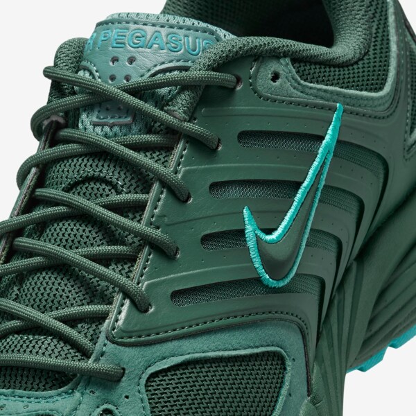 Nike Air Peg 2K5 "Fir" (FZ7354-300) Release Date Nike Air Peg 2K5 "Fir" (FZ7354-300) Release Date