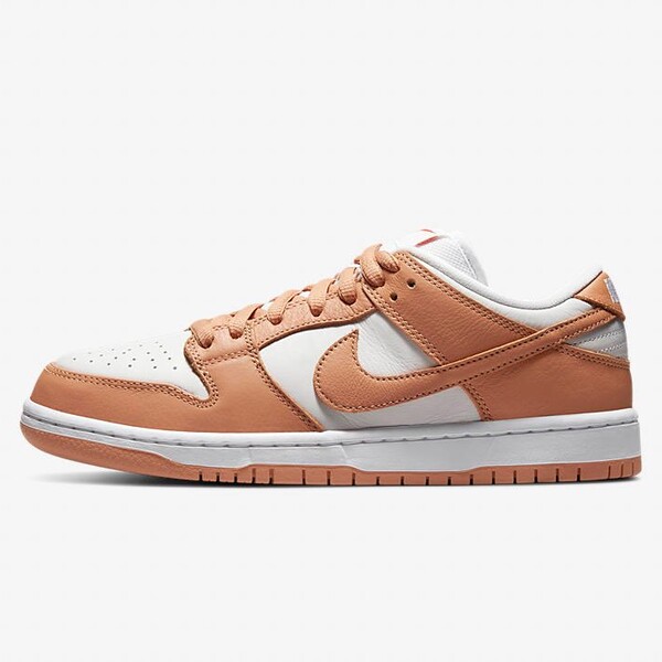 Nike SB Dunk Low 