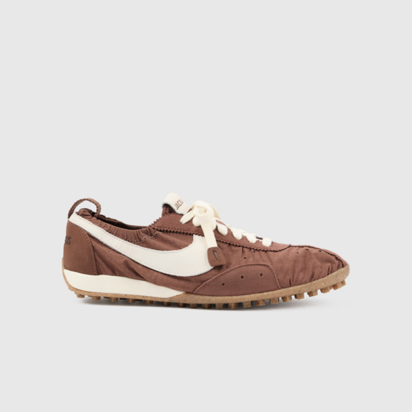 Jacquemus x Nike Moon Shoe "Fauna Brown" (W) (HV8547-200) Release Date Jacquemus x Nike Moon Shoe "Fauna Brown" (W) (HV8547-200) Release Date