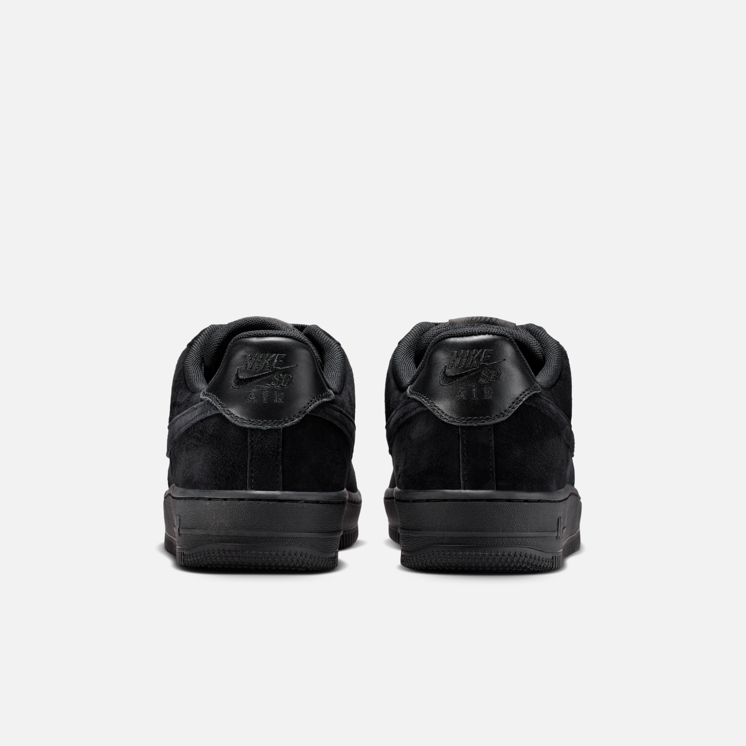 Nike SB Air Force 1 Low āTriple Blackā Nike SB Air Force 1 Low āTriple Blackā