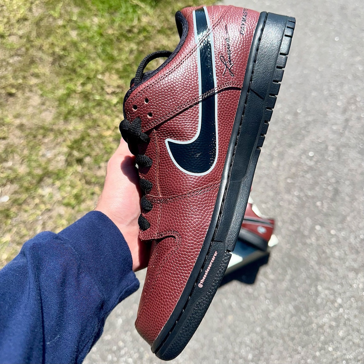 Limosine Skateboards x Nike SB Dunk Low in hand look