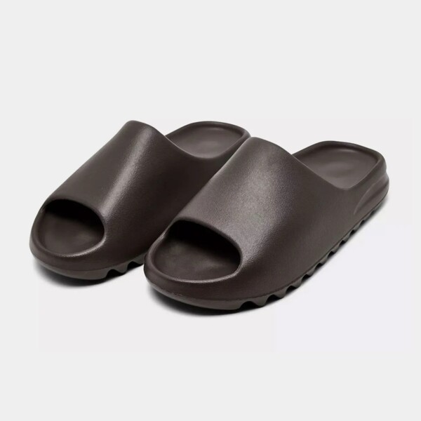 YEEZY YS-01 Slide "Chocolate" (YS017-900) Release Date