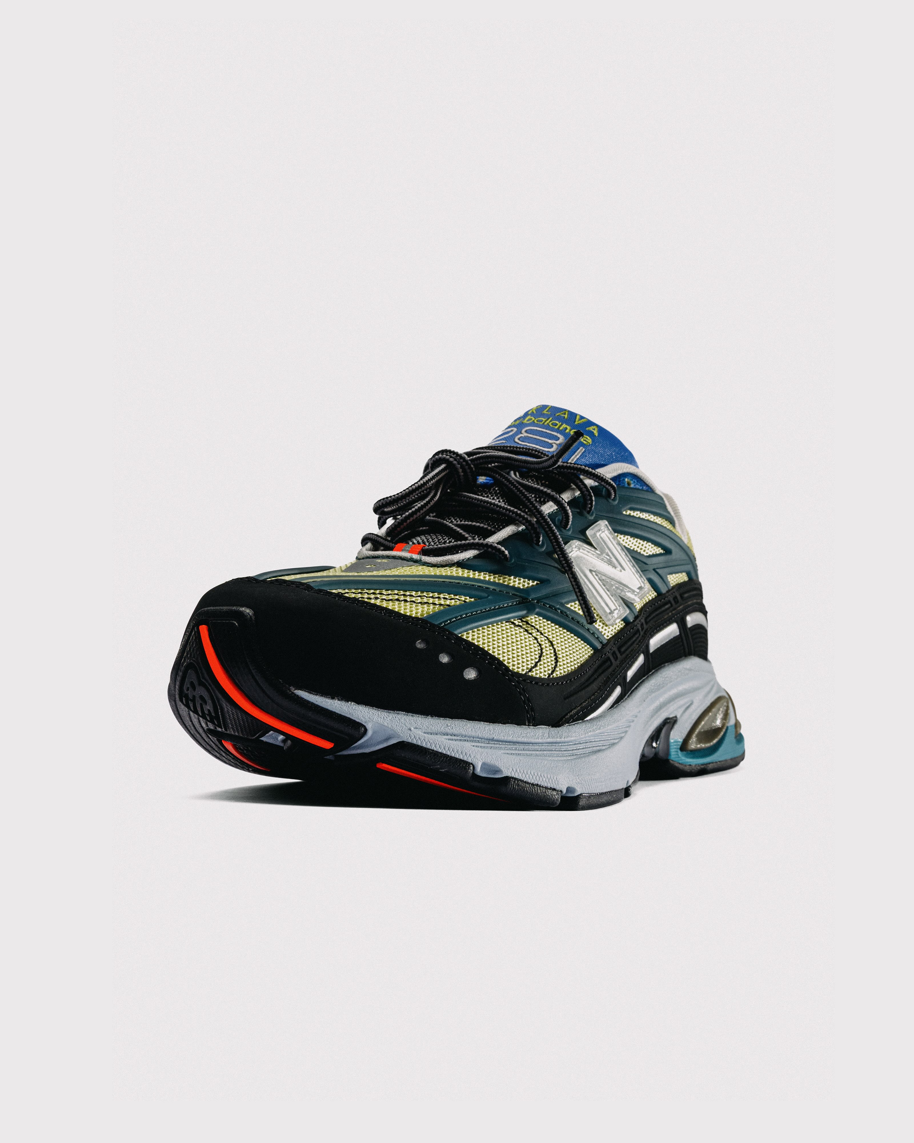 Action Bronson New Balance 2811 Mikročpske