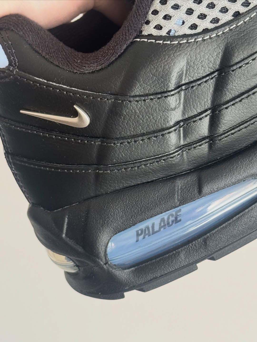 Palace x Air Max 95 first images