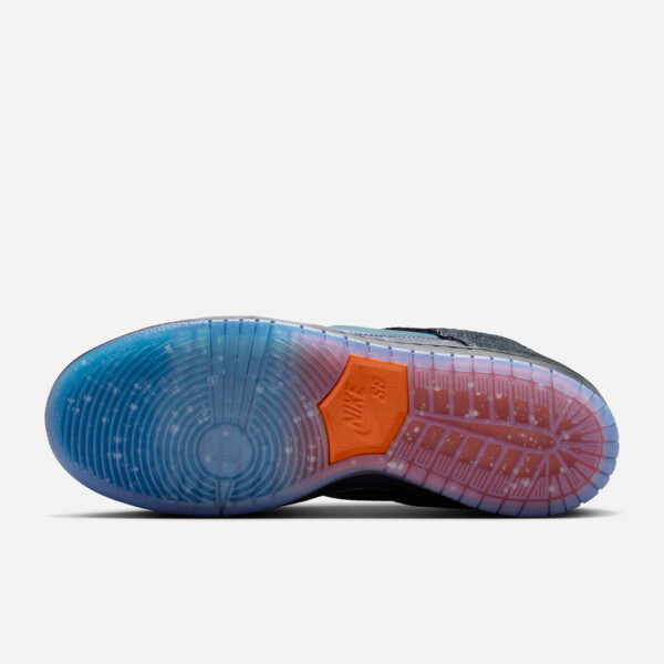 Bluetile x Nike SB Dunk Low "Monarch Butterfly" (IQ1323-001) Release Date