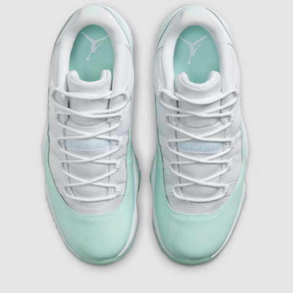 Air Jordan 11 Low "Igloo" (W) (AH7860-103) Erscheinungsdatum
