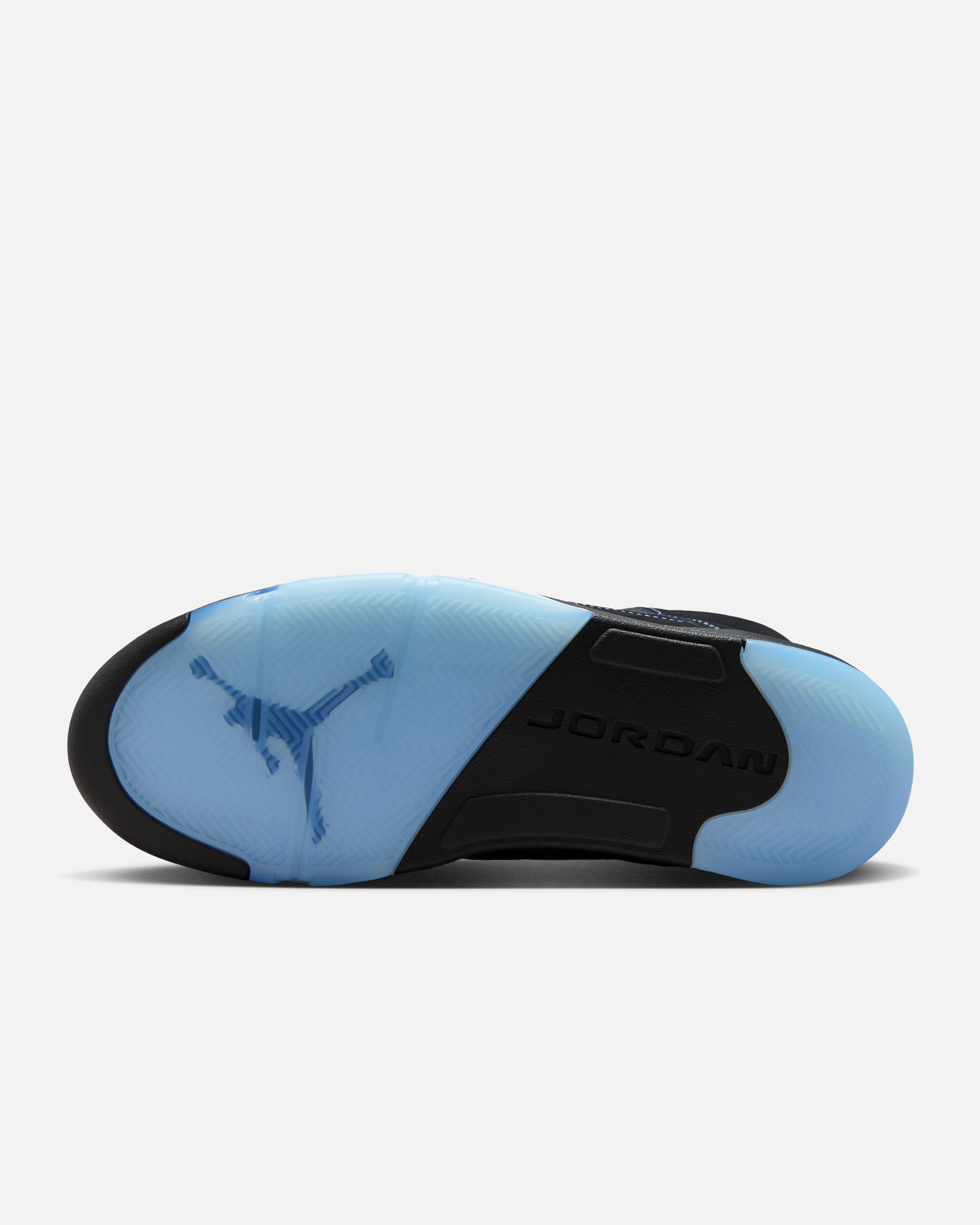 Air Jordan 5 "Black University Blue" side view