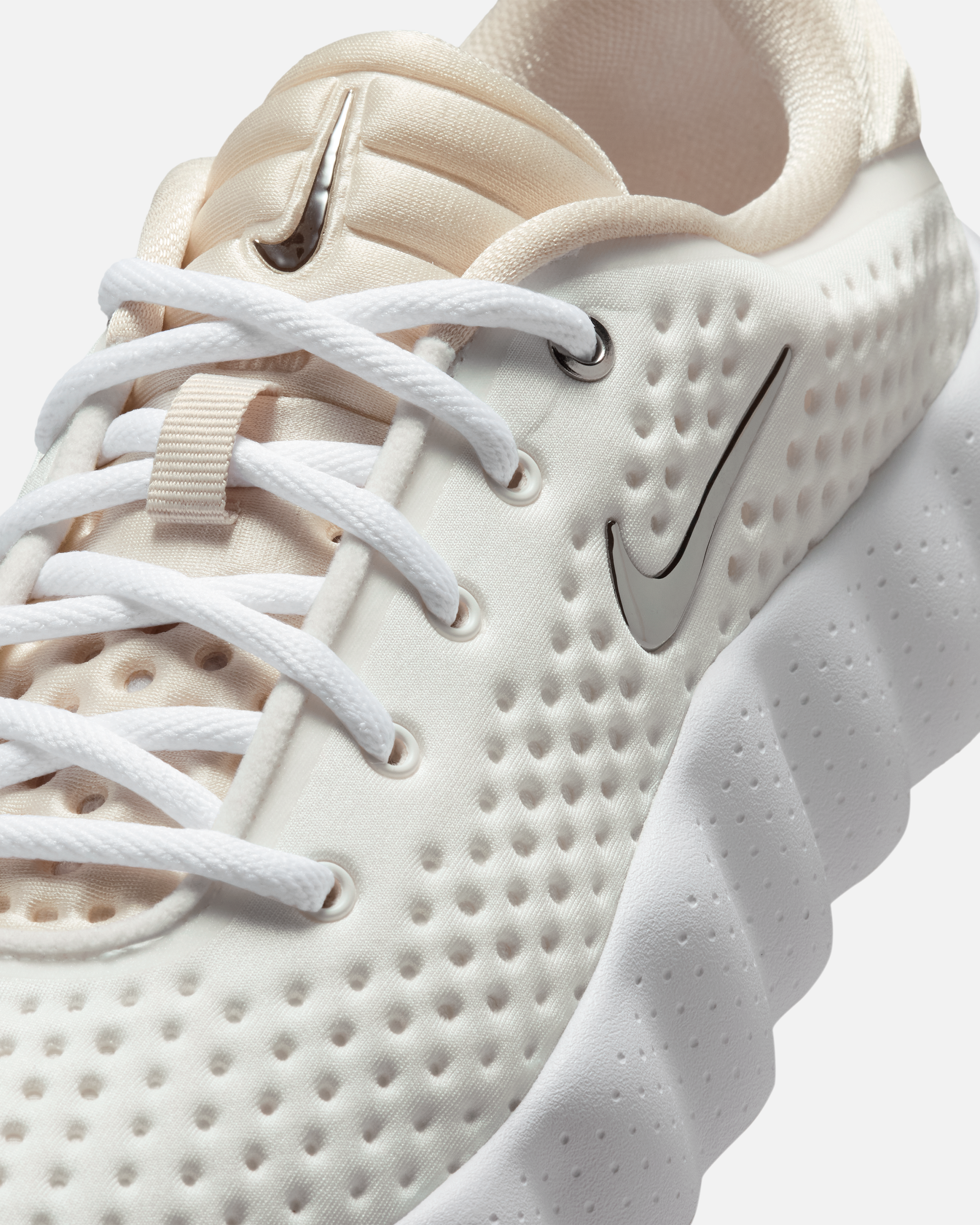 Nike Mind 002 "White" (W)