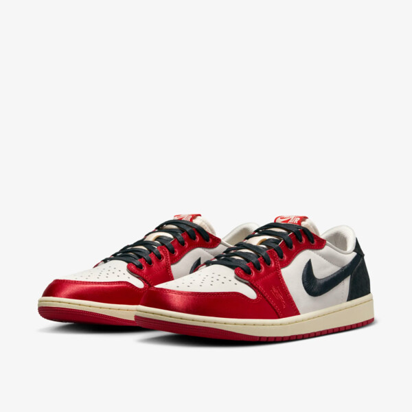 Air jordan 1 low paris raffle hotsell