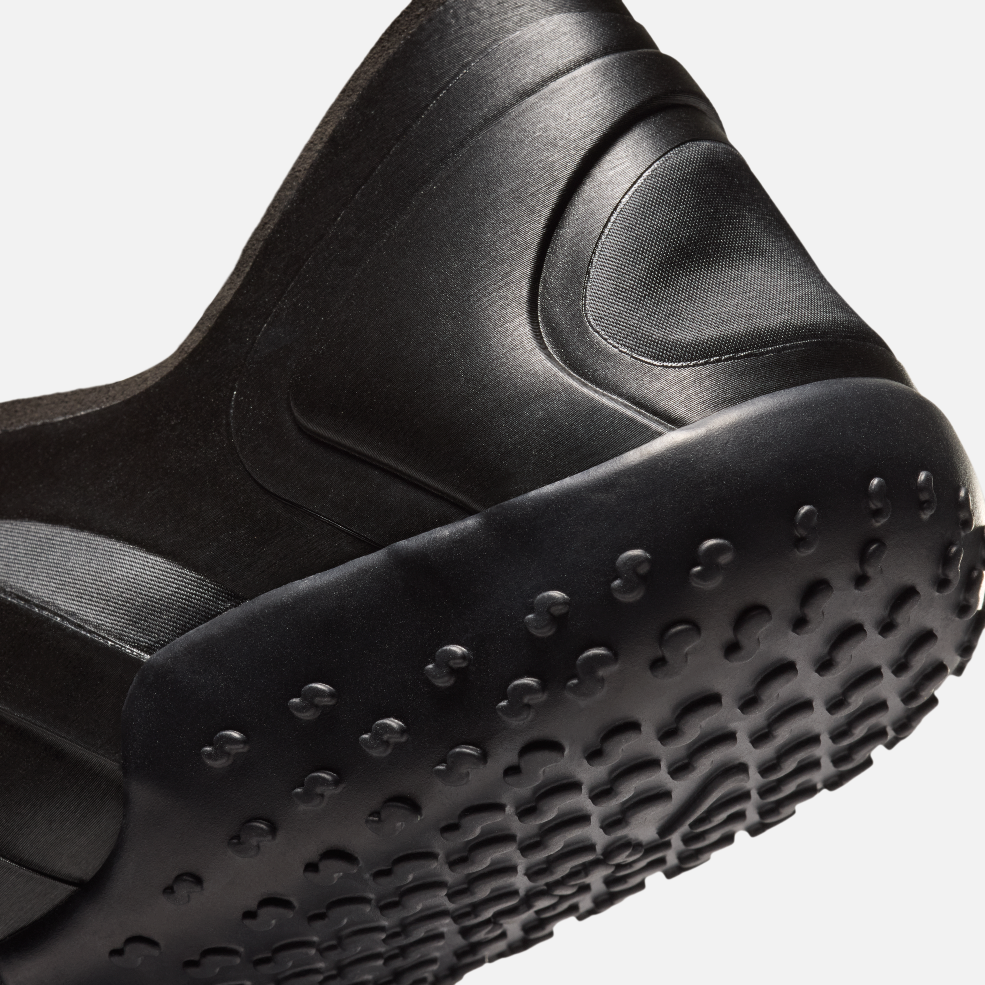 NikeSKIMS Rift Satin "Black" (W)