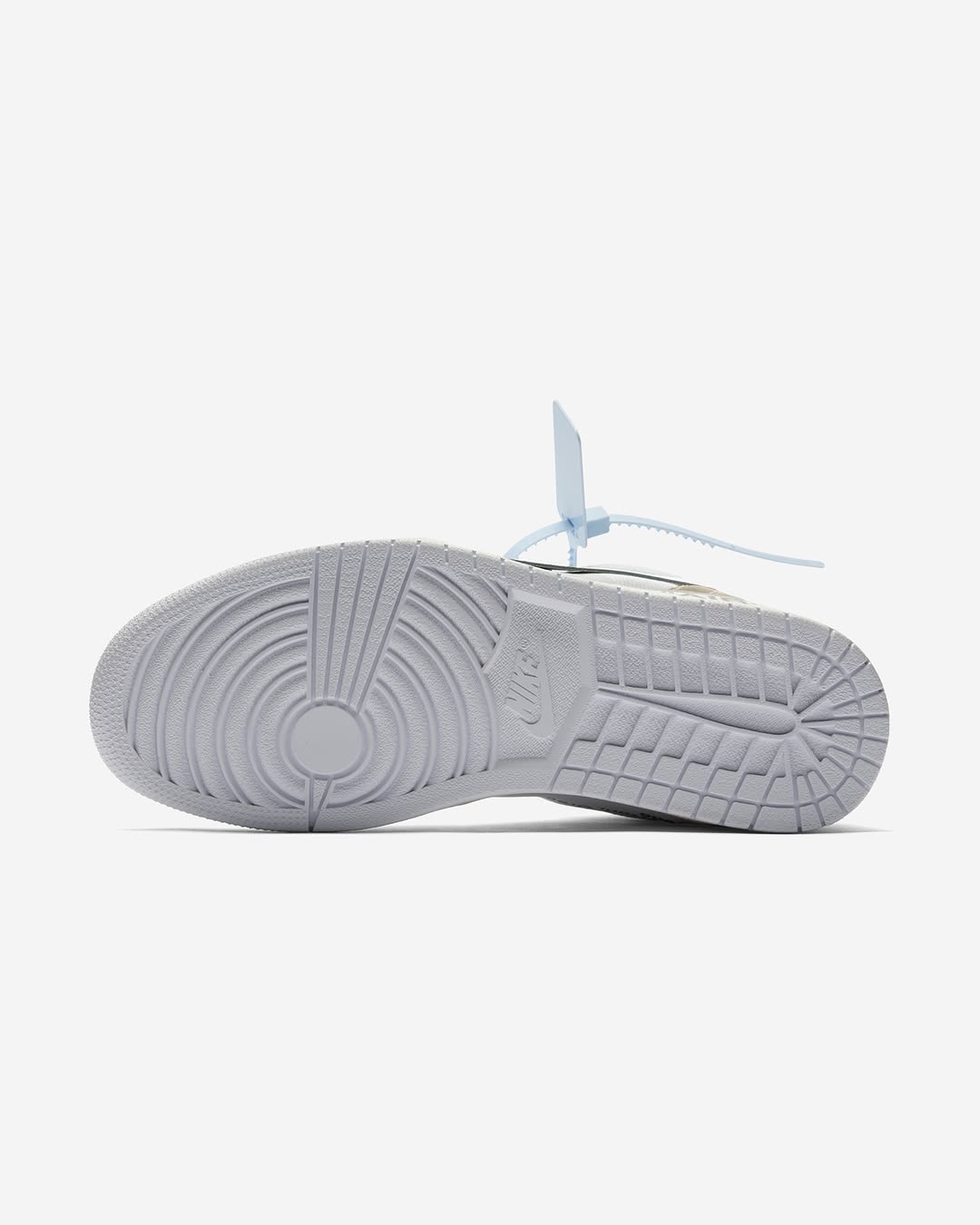 sole view Off-white Air Jordan 1 High "Alaska"