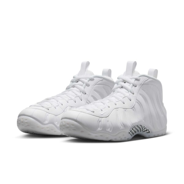 【人気沸騰】 Nike Air Foamposite One  靴