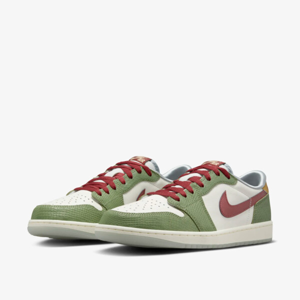 Jordan lunar best sale new year