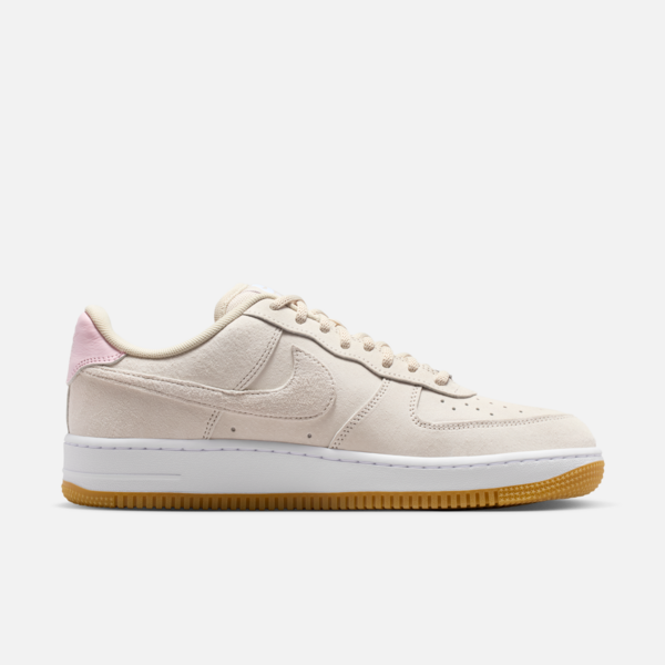 Nike SB x Air Force 1 Low "Light Orewood" (HM8517-100) Erscheinungsdatum