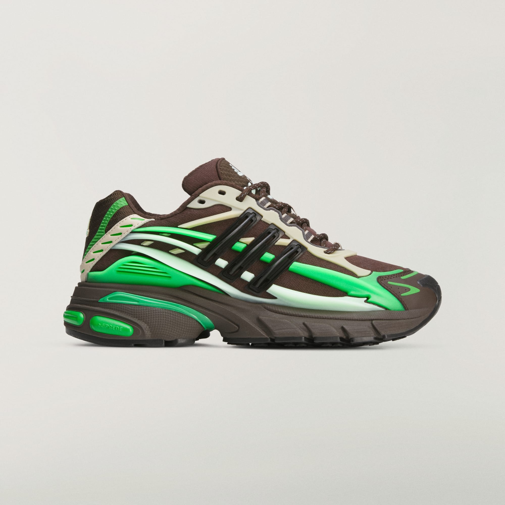 Pharrell Williams x adidas Adistar Jellyfish "Frozen Green" Pharrell Williams x adidas Adistar Jellyfish "Frozen Green"