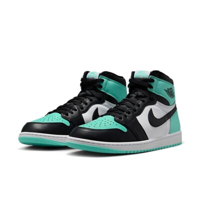 Air Jordan 1 High "Green Glow" Releases In April Air Jordan 1 High "Green Glow" Releases In April