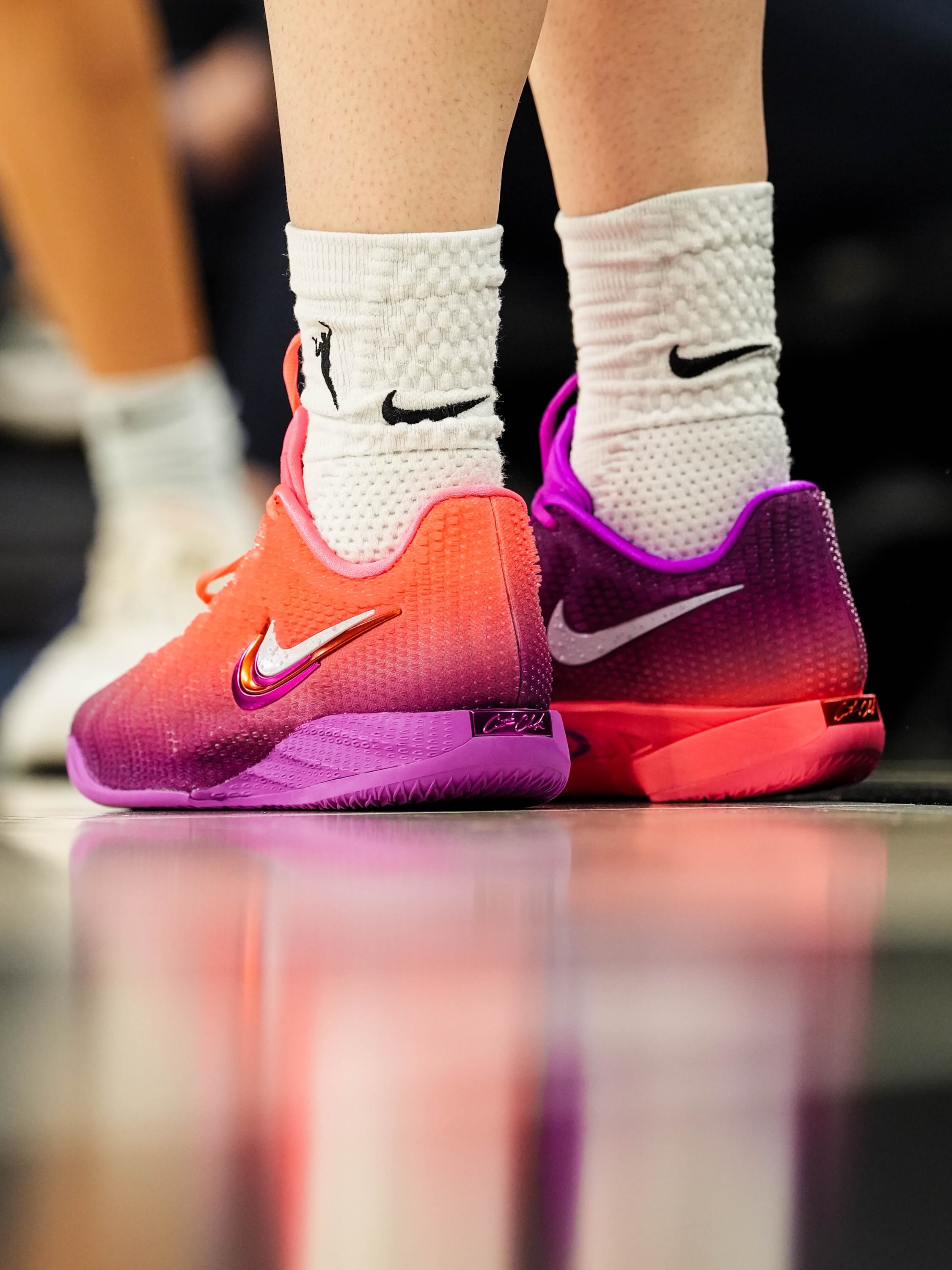Nike Caitlin 1 Berry Fade Nike Caitlin 1 Berry Fade