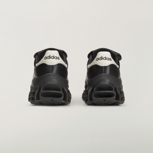Willy Chavarria x adidas Megaride Copa "Core Black" (KZ8743) Erscheinungsdatum